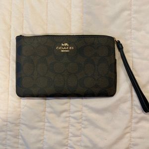 Signature Coach Wristlet